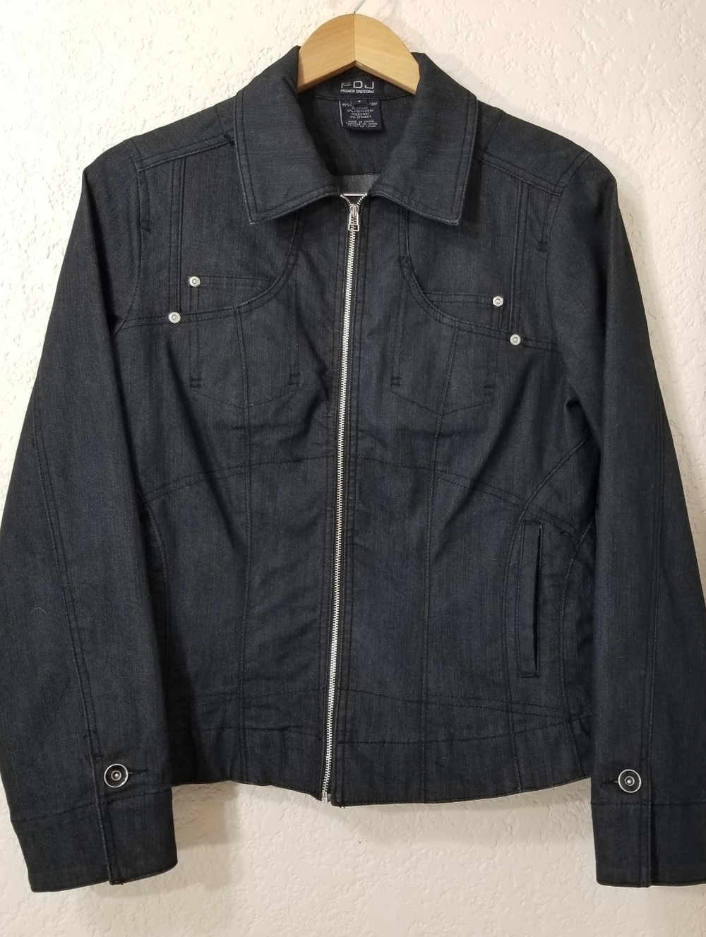 FDJ fitted Black Jean Jacket In A Size 8